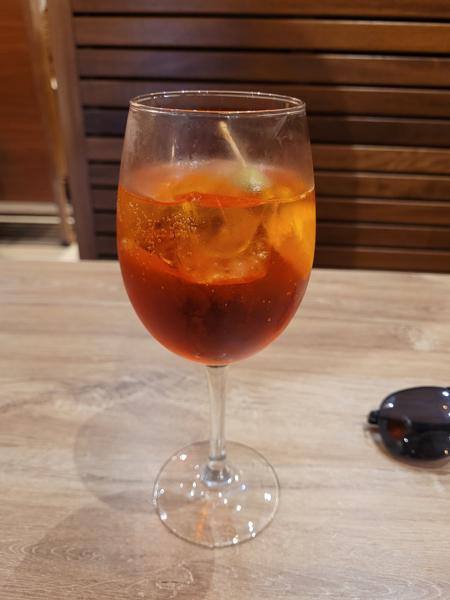 Italian aperol spritz